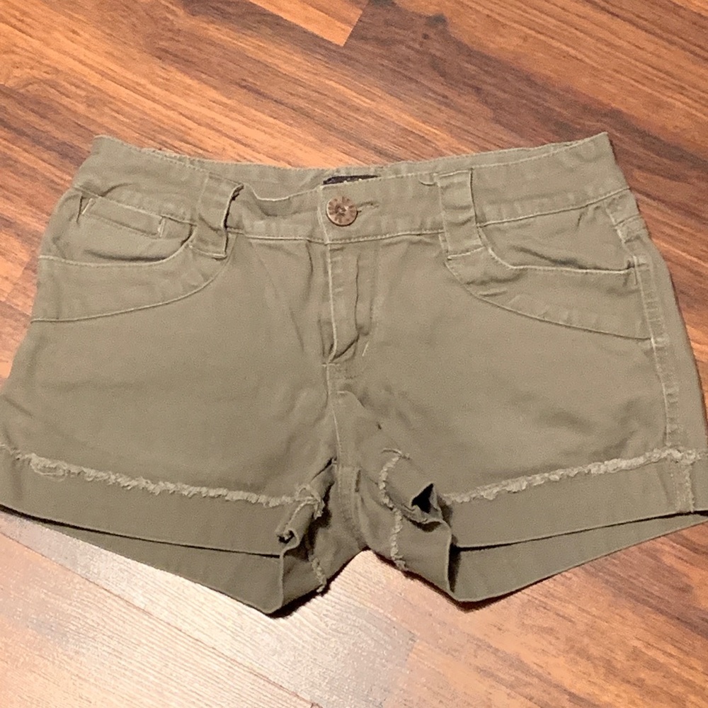 BeBop Casual Shorts Sz 3